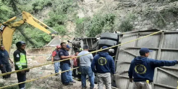 accidente autobús sur México