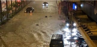 Hong Kong paralizada por inundaciones tras registrar intensas lluvias
