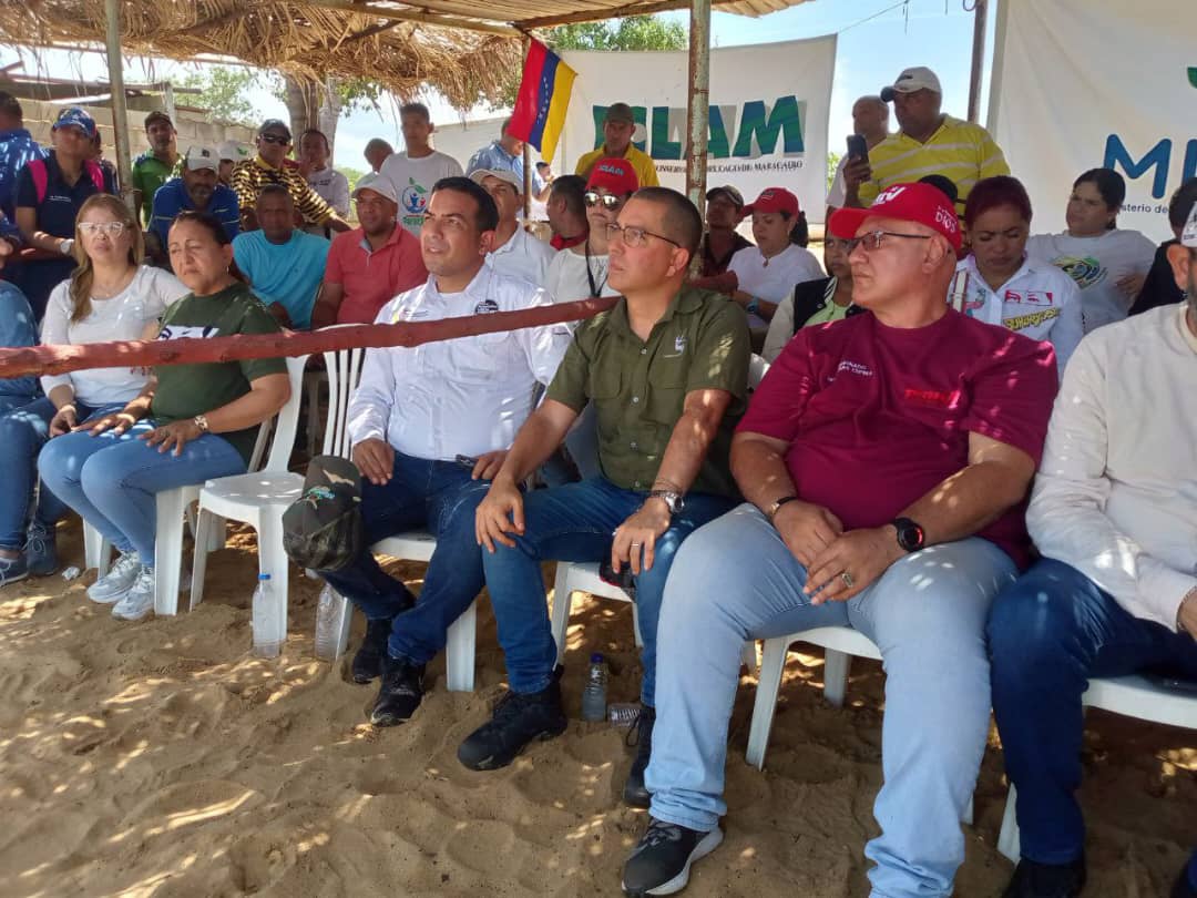Realizan saneamiento y reforestación en Costa Oriental del Lago de Maracaibo