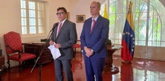 Anuncian próxima apertura de consulados en Maracaibo y Táchira