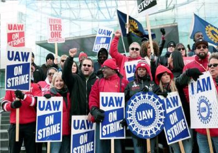 Trabajadores automóviles huelga