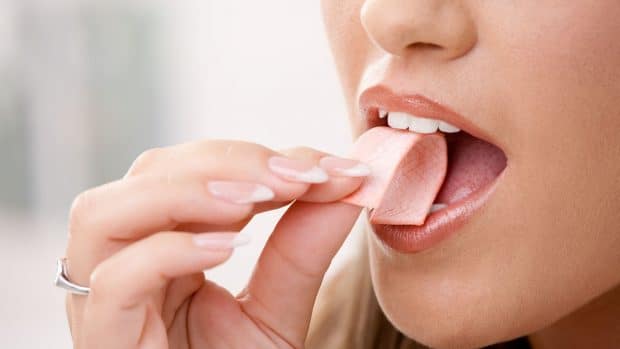 ¿Te tragas el chicle? Esta es la opinión de los expertos