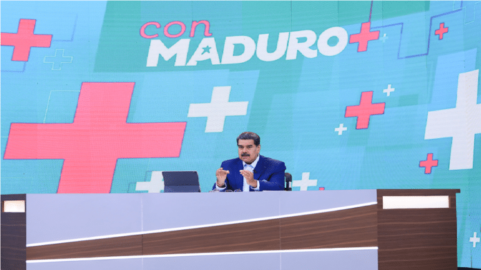 Presidente Maduro compartió Firma oposición