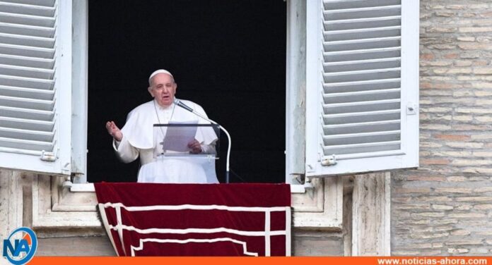 El papa Francisco reza para que haya paz entre Israel y Palestina