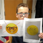 Campaña No al emoji nerd