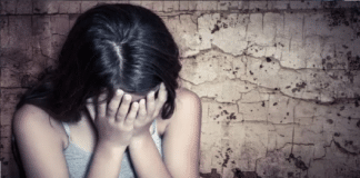 Niña de 13 años es abusada sexualmente en España