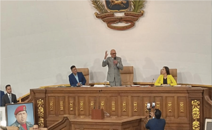 Jorge Rodríguez invita a candidatos a trabajar