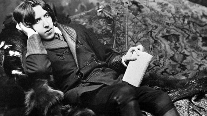 Oscar Wilde . NA