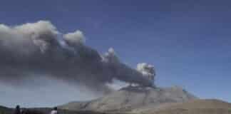 avalancha volcanica en Perú