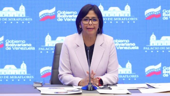 Delcy Rodríguez criticó reunión EE.UU. Uruguay