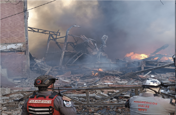 Incendio en galpones de Damasco en La Yaguara