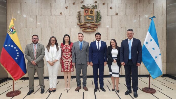Venezuela y Honduras celebran I Ronda Consular