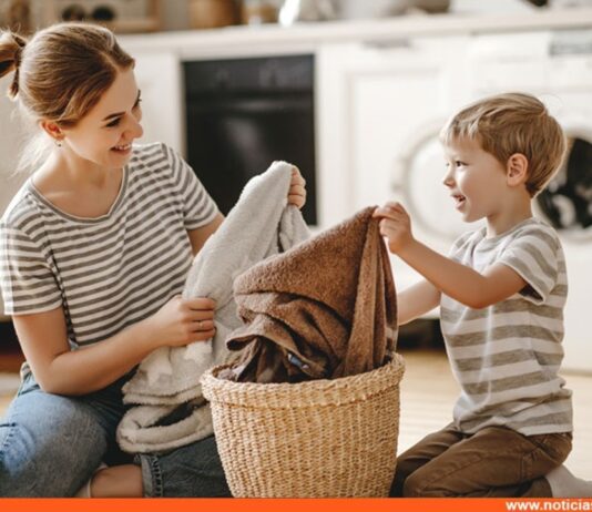 Te contamos cuándo y cómo un niño debe ayudar en las tareas de la casa