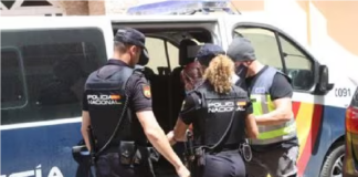 pareja detenida vender su hija 3 mil euros España