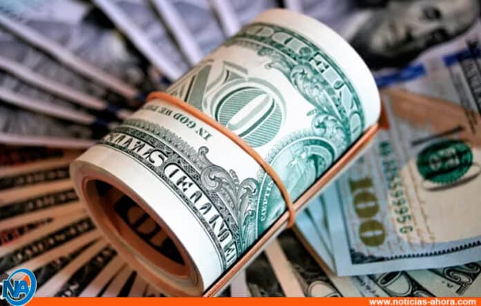 precio dólar jueves 22 febrero