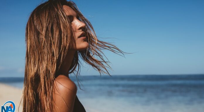 Cuida tu cabello en Semana Santa: consejos para protegerlo en la playa