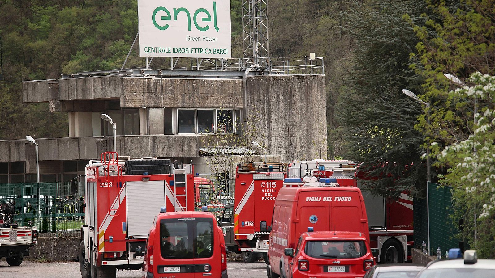 Explosión en hidroeléctrica en italiana.1jpg
