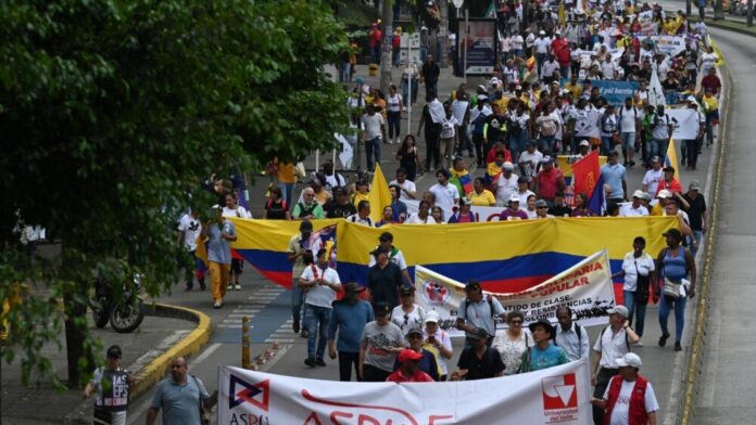 Protestas masivas en Colombia