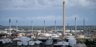 Refinería Isla en Curazao reanudó sus operaciones