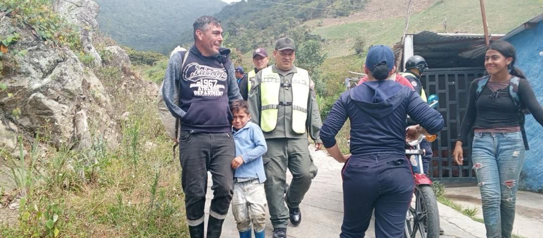 Rescatan 07 personas extraviadas en el Parque Nacional Juan Pablo Peñaloza en Táchira 

