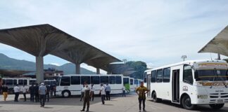 Suspenden servicio de transporte interurbano hacia San Antonio del Táchira