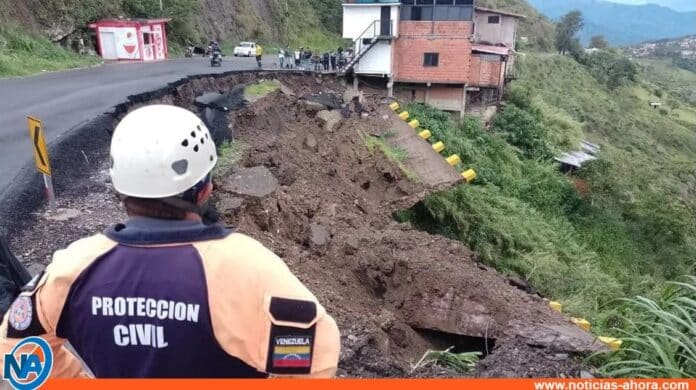 Colapsó tramo en la vía que comunica San Cristóbal con Colombia