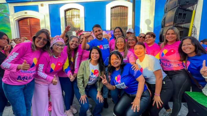 Misión Venezuela Mujer en Guacara