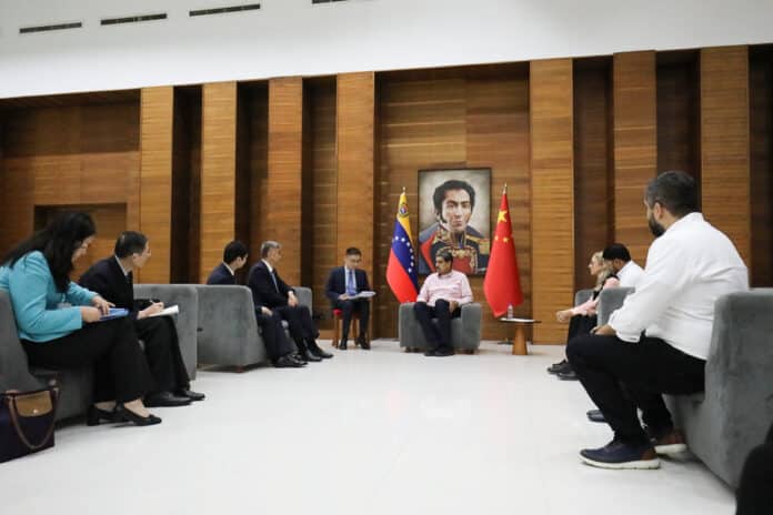 Nicolás Maduro delegación PCCh 