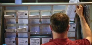 Más de 5 millones de personas convocadas en elecciones en Cataluña este domingo