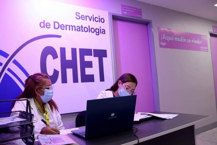 Jornada quirúrgica dermatológica CHET