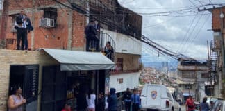 Mujer muere calcinada 23 de Enero