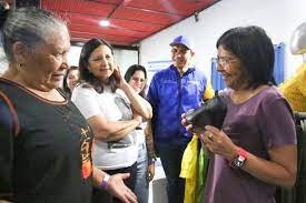 Rodríguez inauguró base misiones Caracas0