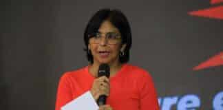 Delcy Rodríguez reaparece público