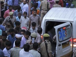 Evento religioso deja 116 muertos India