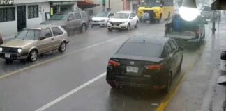 Niña muere aplastada por autobús México