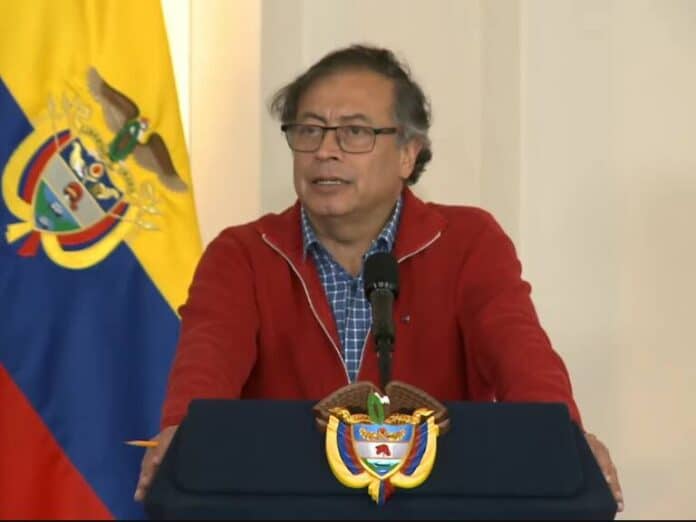 Salida Ministro Justicia Colombia