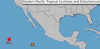 Alerta de tormenta tropical en Hawai