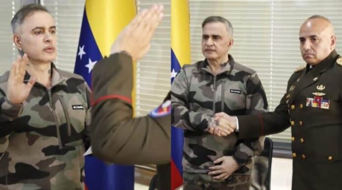 Saab juramentó a nuevo Fiscal General Militar Saab juramentó a nuevo Fiscal General Militar