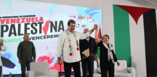 Nicolás Maduro propone crear red comunicacional