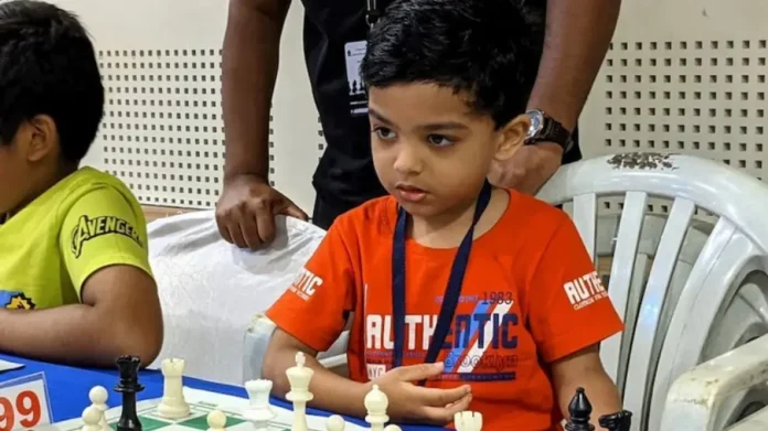 Niño indio de 3 años entra al ranking mundial