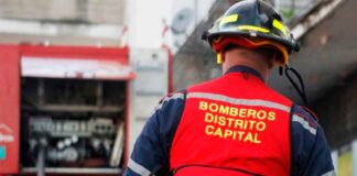 Bomberos de Caracas alertan fuegos artificiales en Navidad