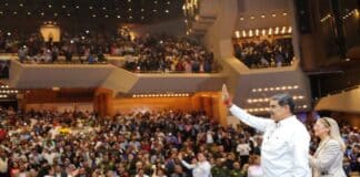 Maduro celebra Día Nacional del Pastor y la Pastora