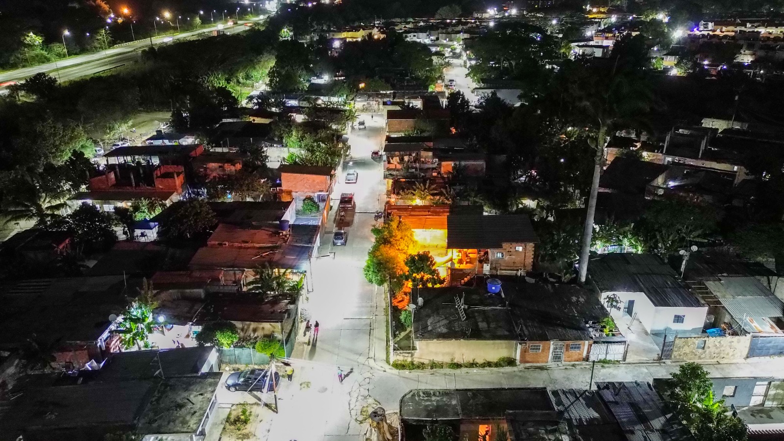 naguanagua trabajos de iluminación