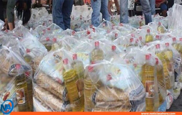 Asaltan embarcación bolsas clap