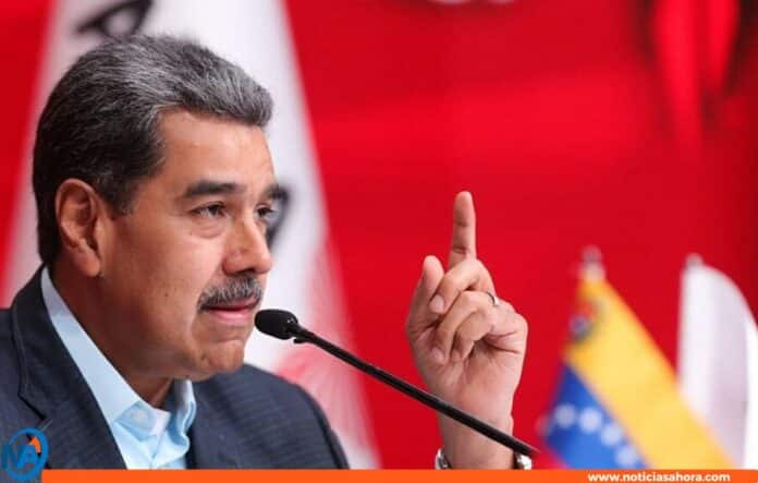 Maduro proyecto Alba Azul Maduro proyecto Alba Azul