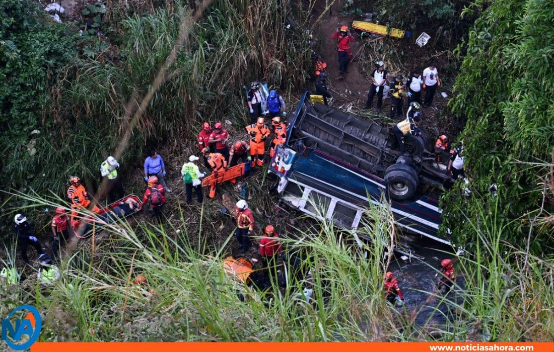 Autobús Cae a Barranco.0