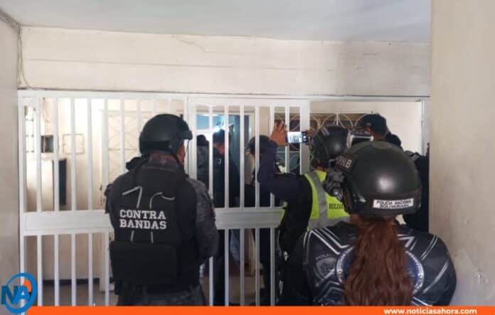 Joven golpea abuela con martillo