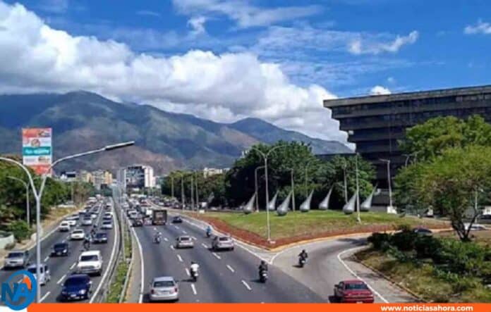 Autopista Gran Cacique Guaicaipuro