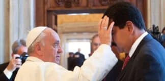 Maduro deseó pronta recuperación al papa Francisco