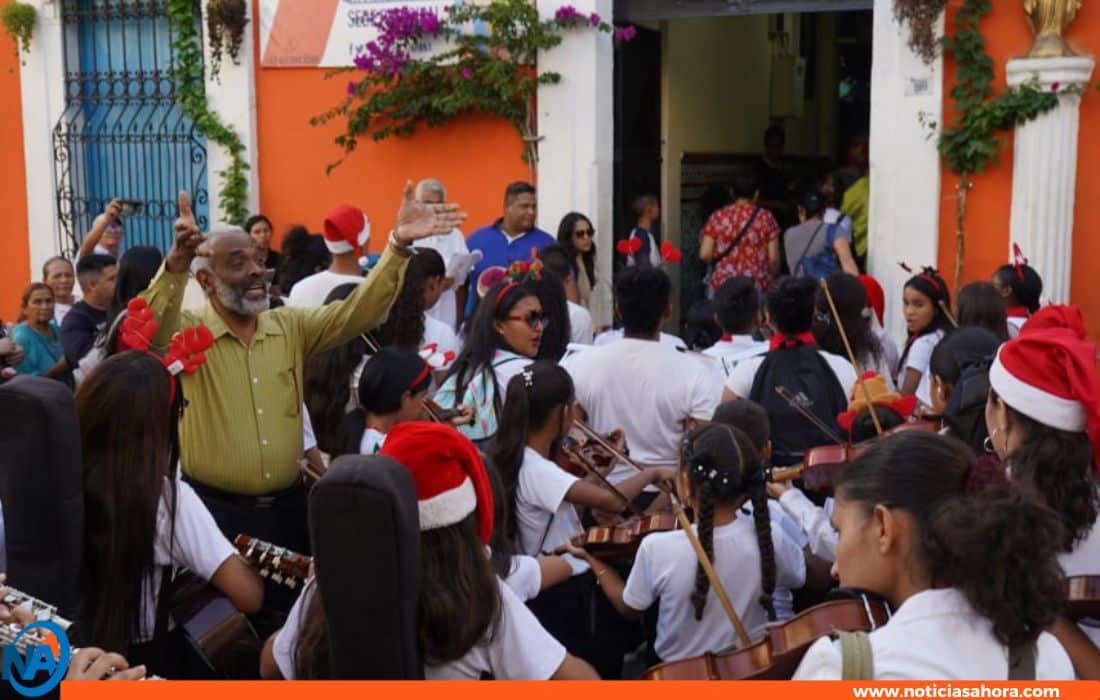 Alcaldía de Valencia participó en tradicional Paradura del Niño.0